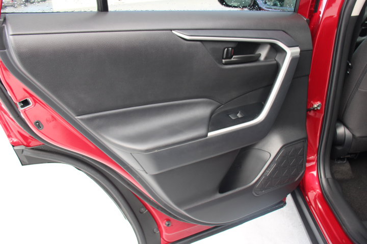 Certified 2025 Toyota RAV4 LE image 12