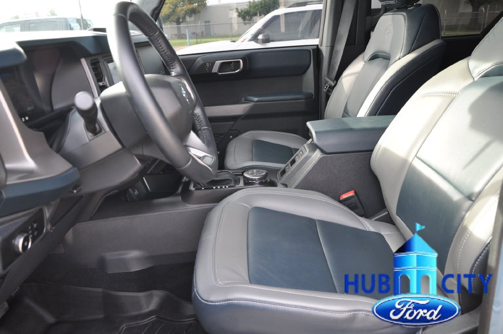 Used 2023 Ford Bronco Outer Banks AWD/4WD image 10