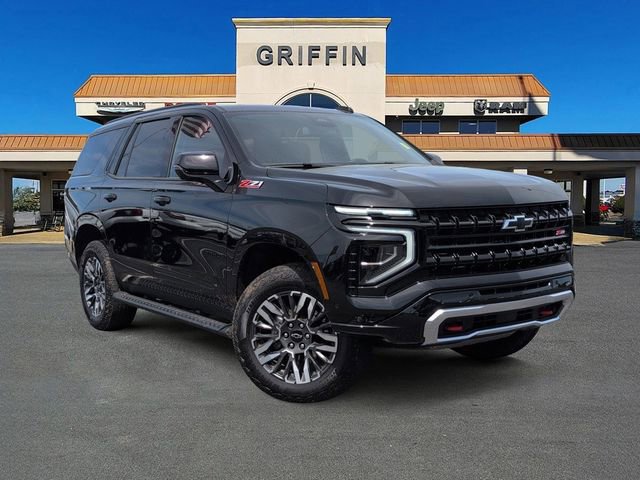 Used 2025 Chevrolet Tahoe Z71 w/ Comfort Package image 2