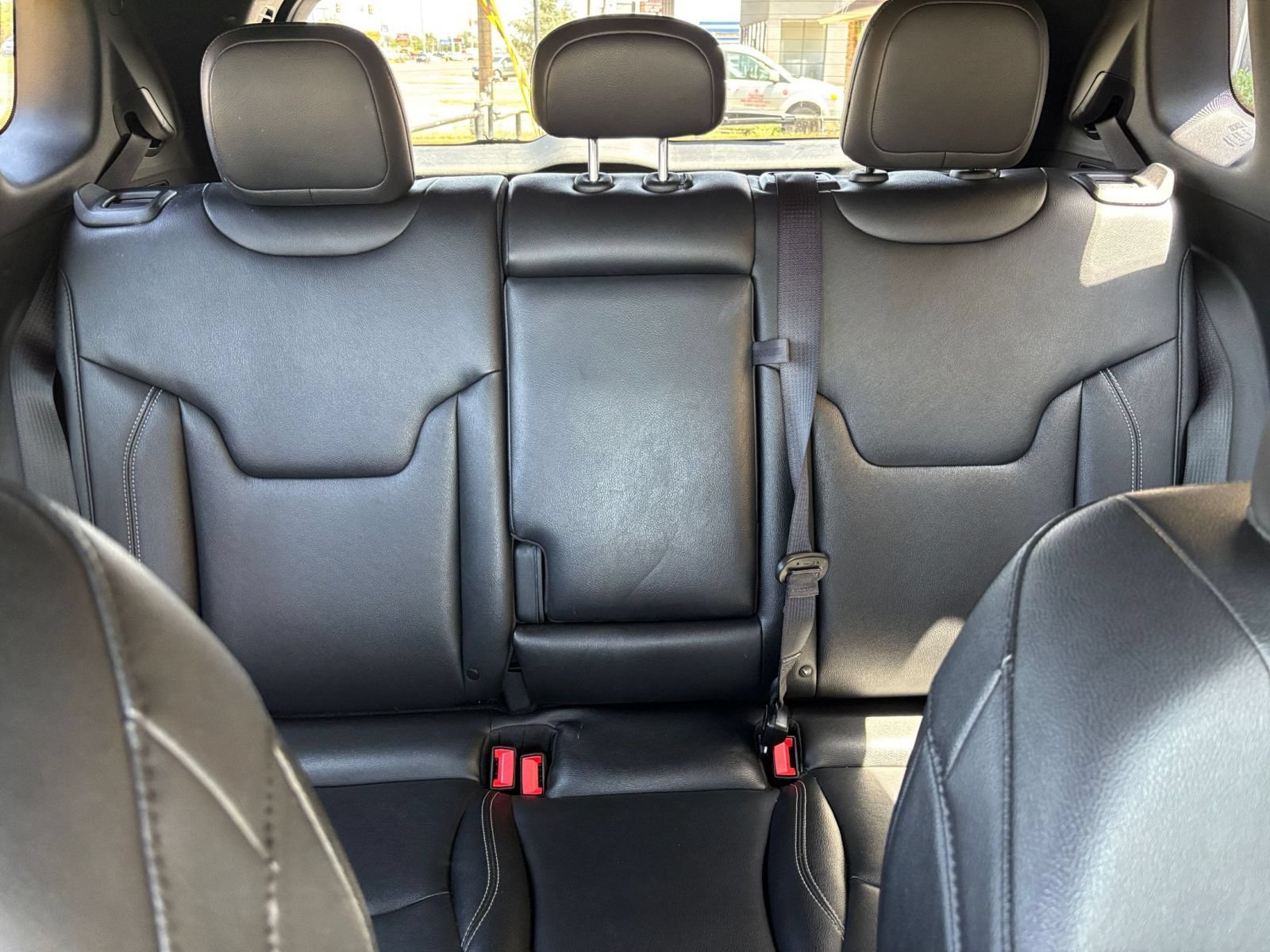 Used 2025 Jeep Compass Limited AWD/4WD image 38