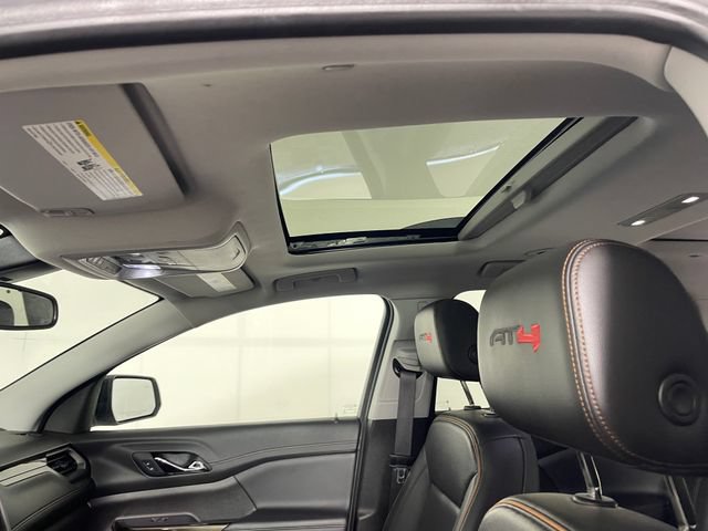 Certified 2021 GMC Acadia AT4 w/ Technology Package AWD/4WD image 18