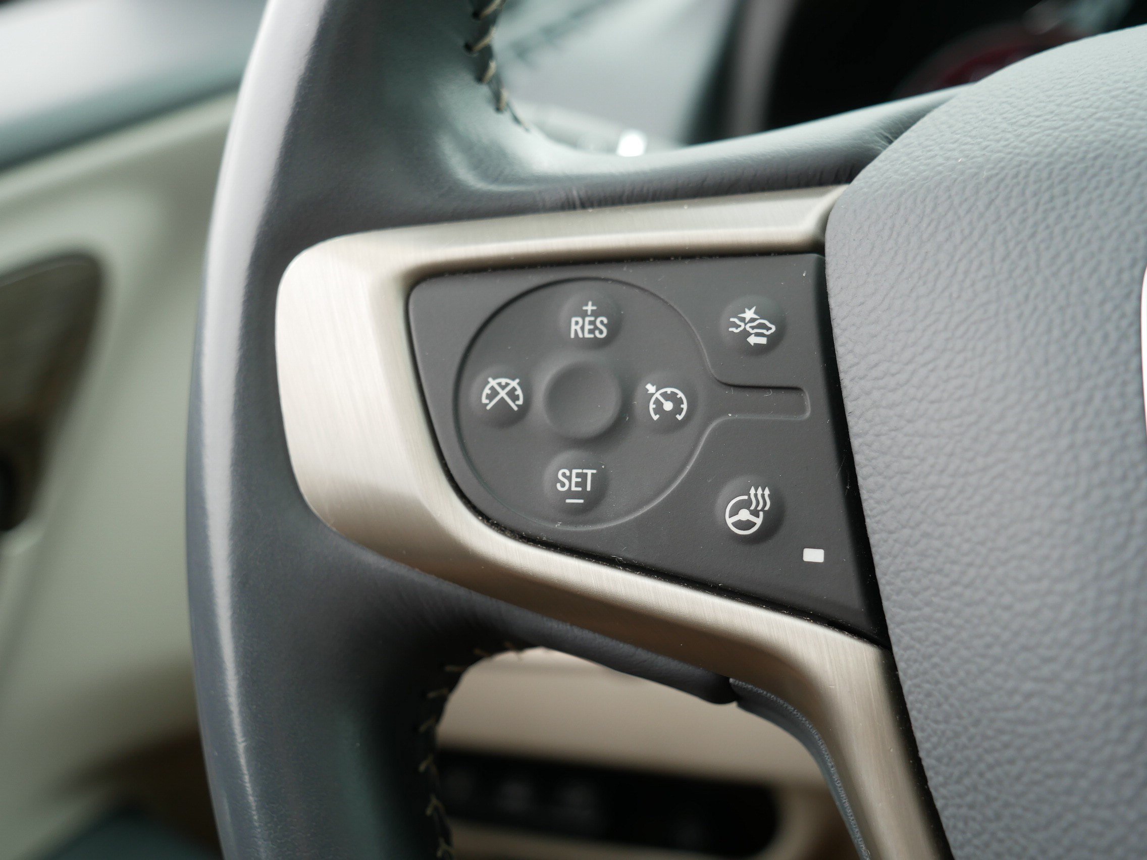 Used 2023 GMC Terrain Denali AWD/4WD image 28