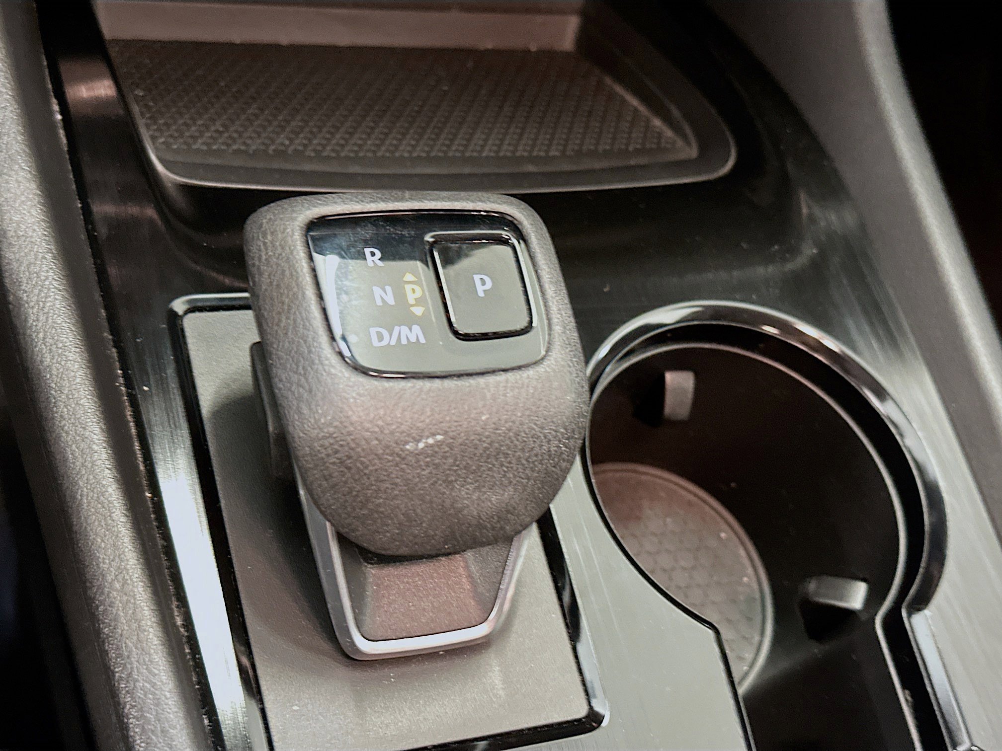Used 2023 Nissan Rogue SV image 24