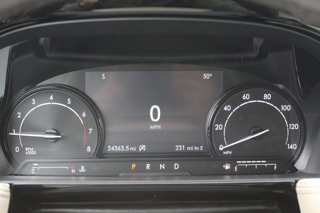 Used 2022 Lincoln Corsair FWD image 11