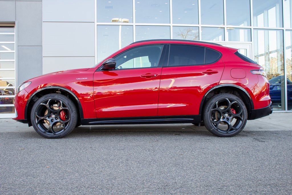 New 2025 Alfa Romeo Stelvio Sprint w/ Veloce Package image 7