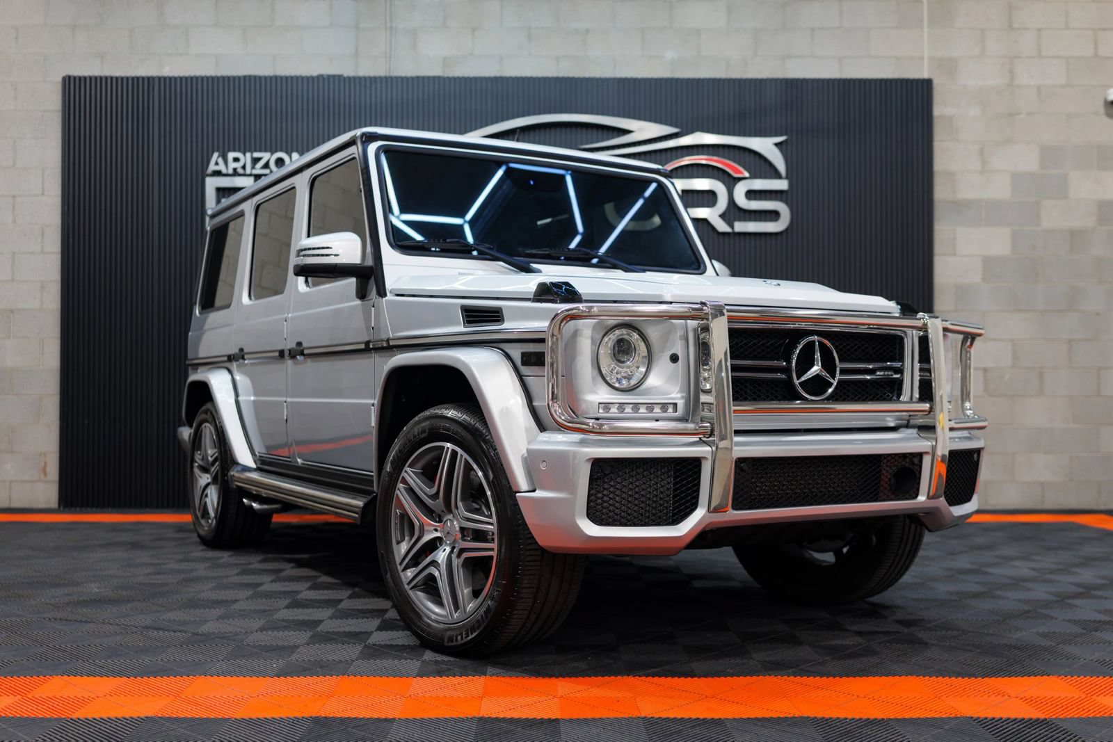 Used 2016 Mercedes-Benz G 63 AMG 4MATIC image 3