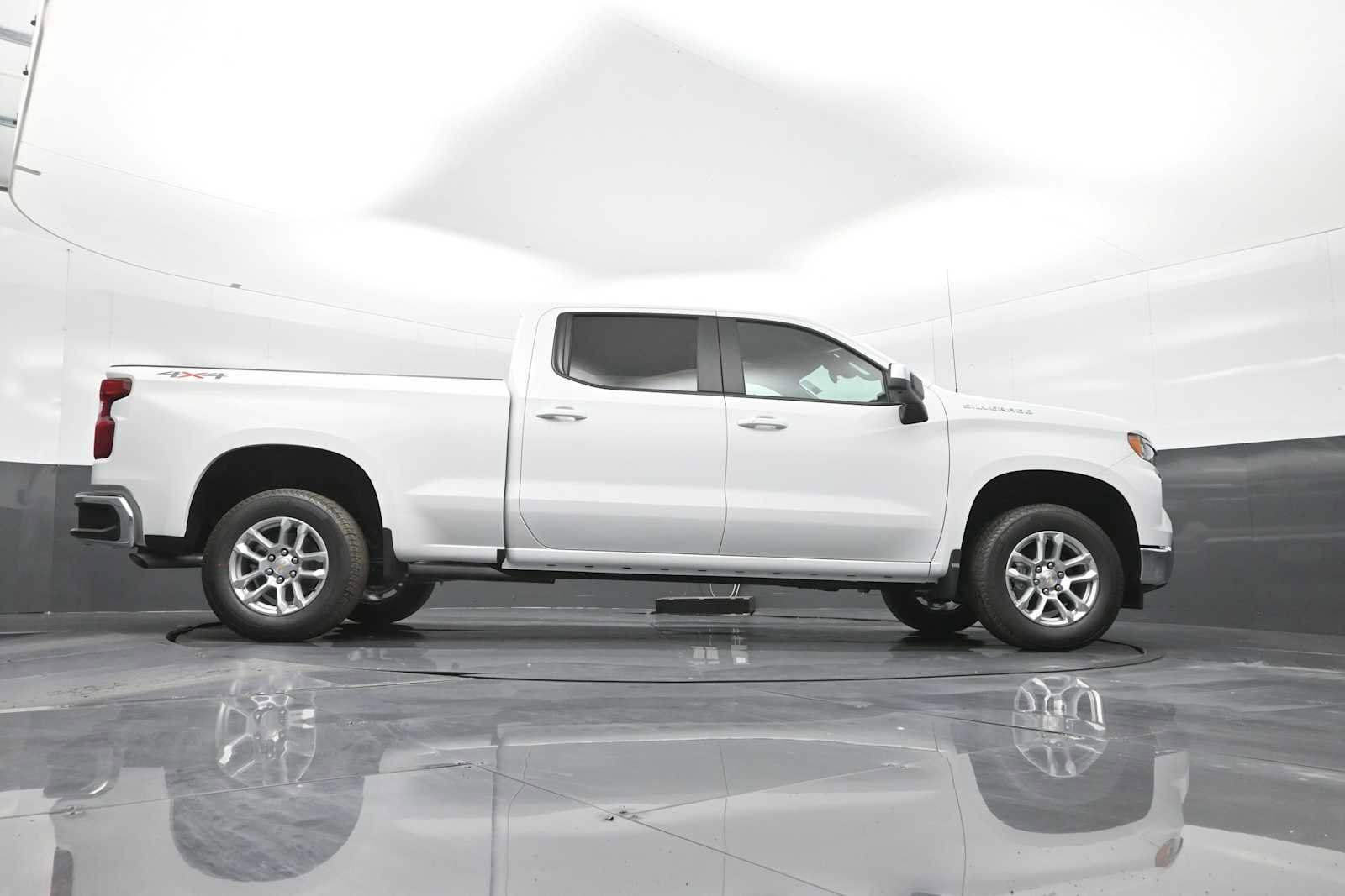 New 2026 Chevrolet Silverado 1500 LT w/ Protection Package image 25