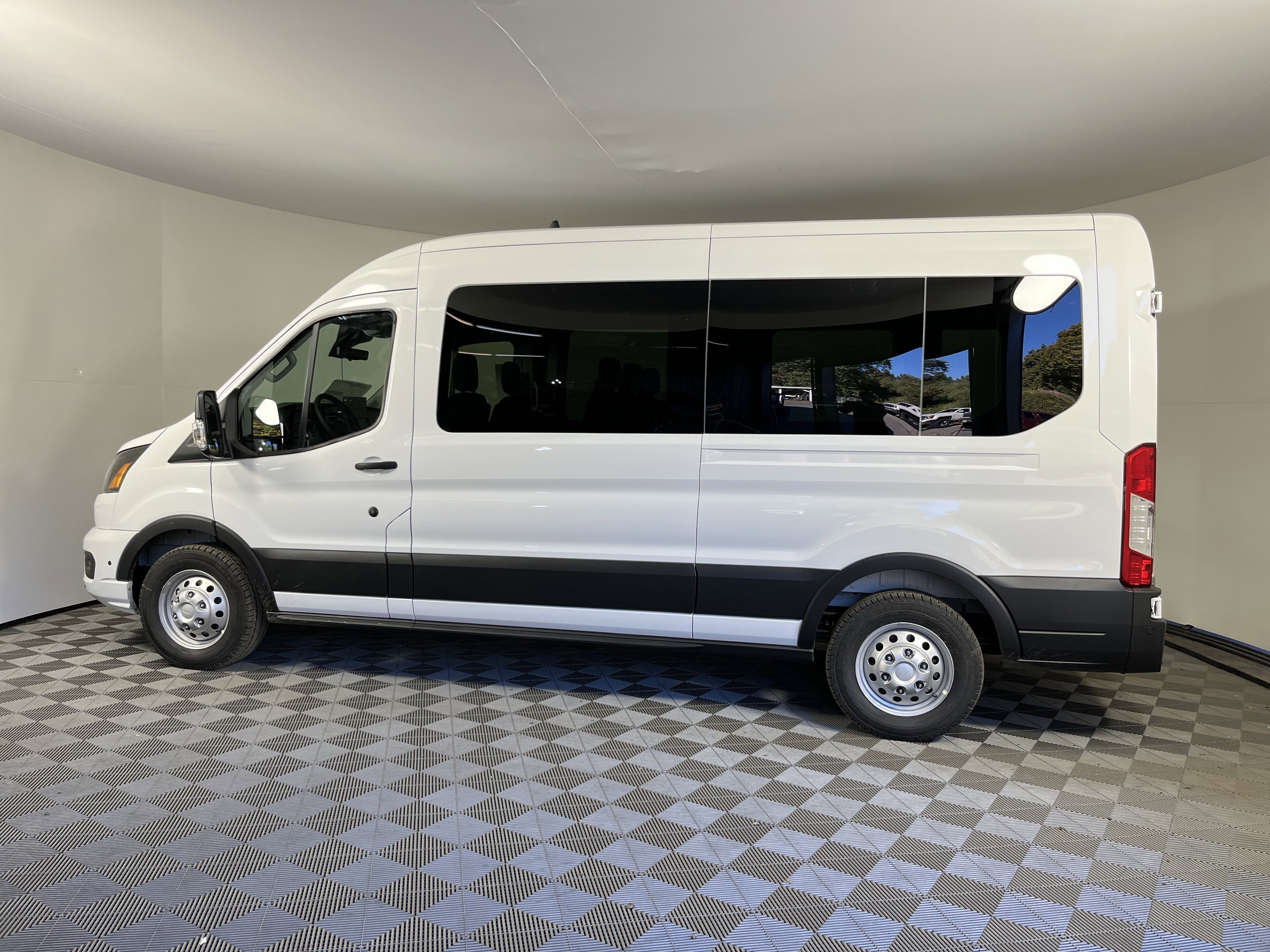 New 2025 Ford Transit 350 XLT AWD/4WD image 2