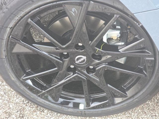 New 2025 Nissan Sentra SR w/ Midnight Edition image 18