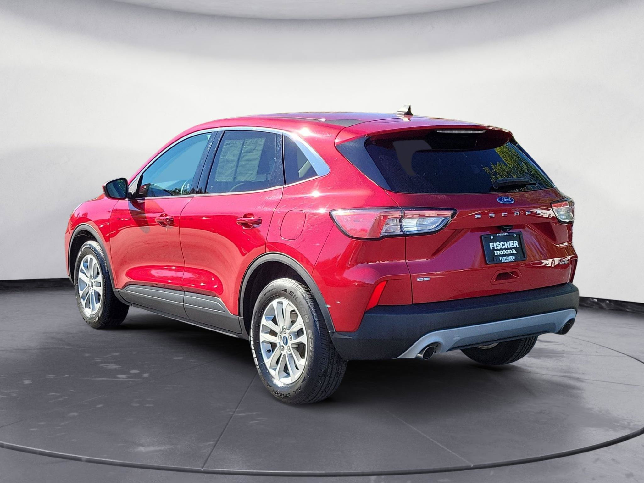 Used 2021 Ford Escape SE w/ Convenience Package AWD/4WD image 4