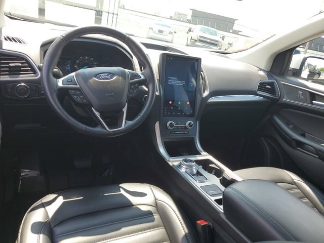 Used 2022 Ford Edge SEL w/ Convenience Package AWD/4WD image 10