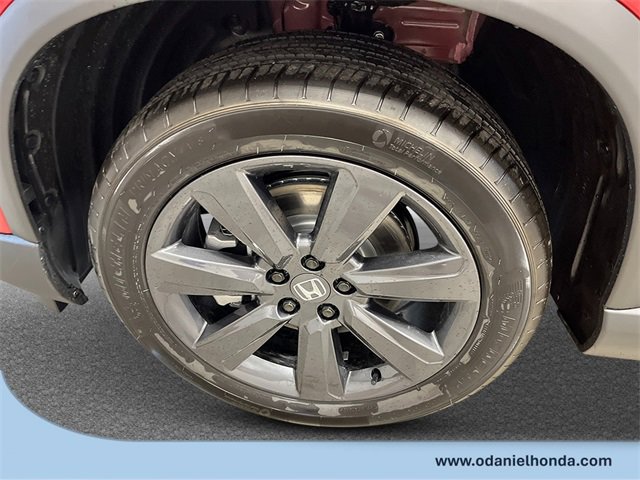 New 2025 Honda Pilot Sport image 11