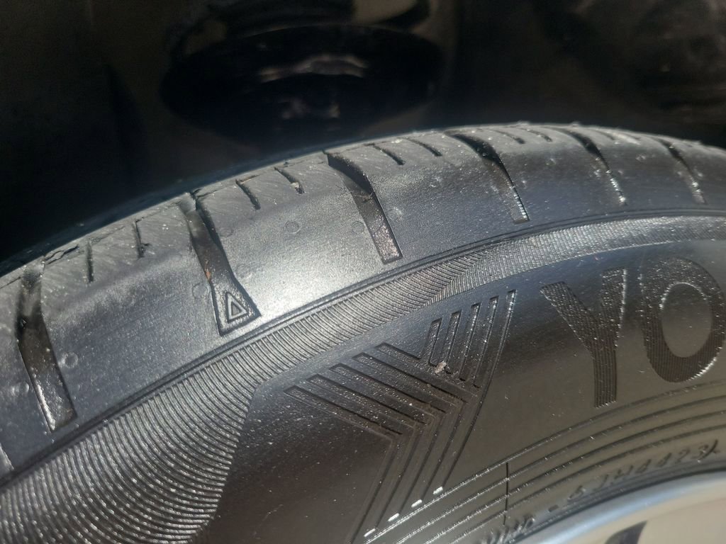 Used 2021 Subaru Outback Touring w/ Popular Package #2 image 33