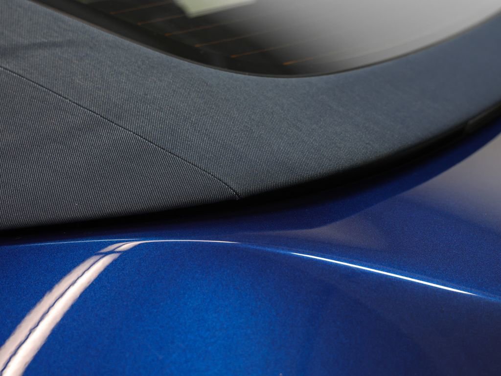 Certified 2025 Ferrari Roma Spider RWD image 65