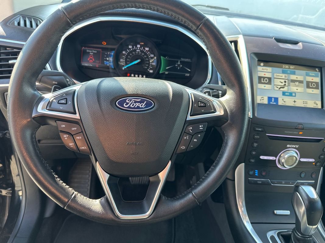 Used 2018 Ford Edge Titanium w/ Equipment Group 301A image 18