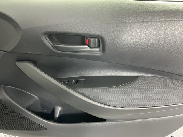 Used 2022 Toyota Corolla LE image 13