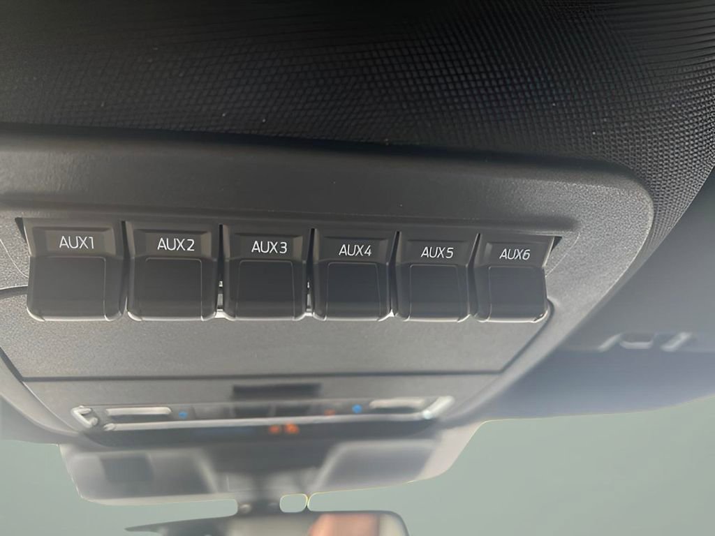 New 2025 Ford F150 Raptor AWD/4WD image 26