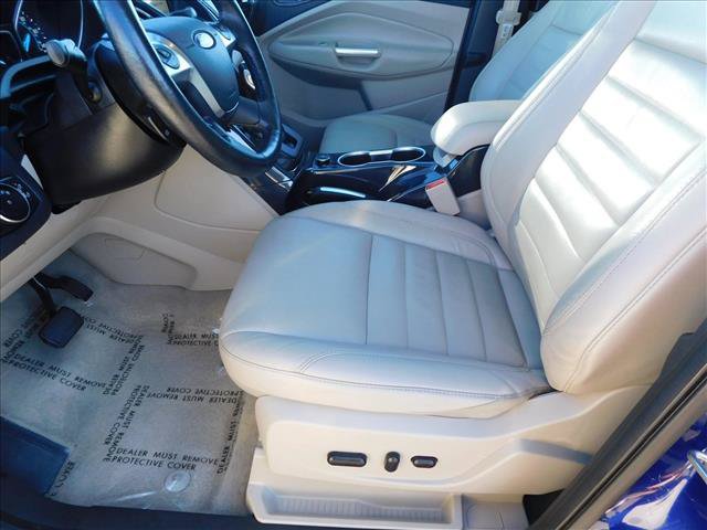 Used 2016 Ford Escape Titanium AWD/4WD image 22