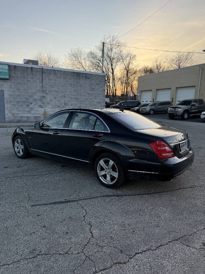 Used 2012 Mercedes-Benz S 550 4MATIC w/ Premium 2 Pkg image 4