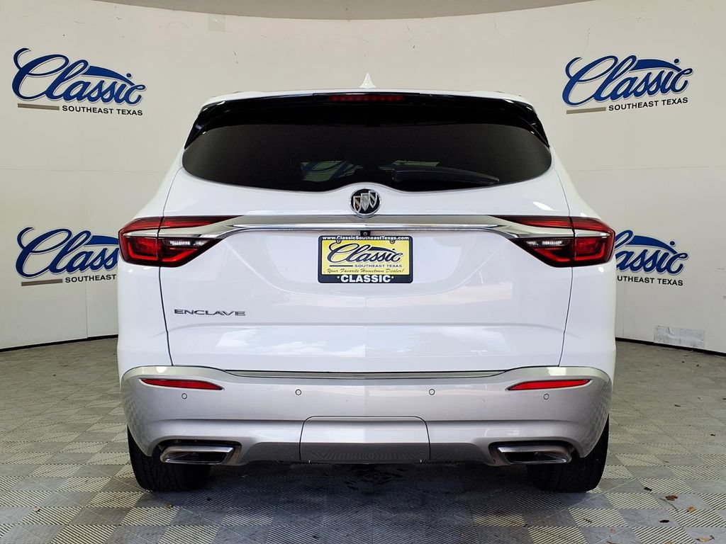 Used 2021 Buick Enclave Premium w/ Sun and Sites Package FWD image 4