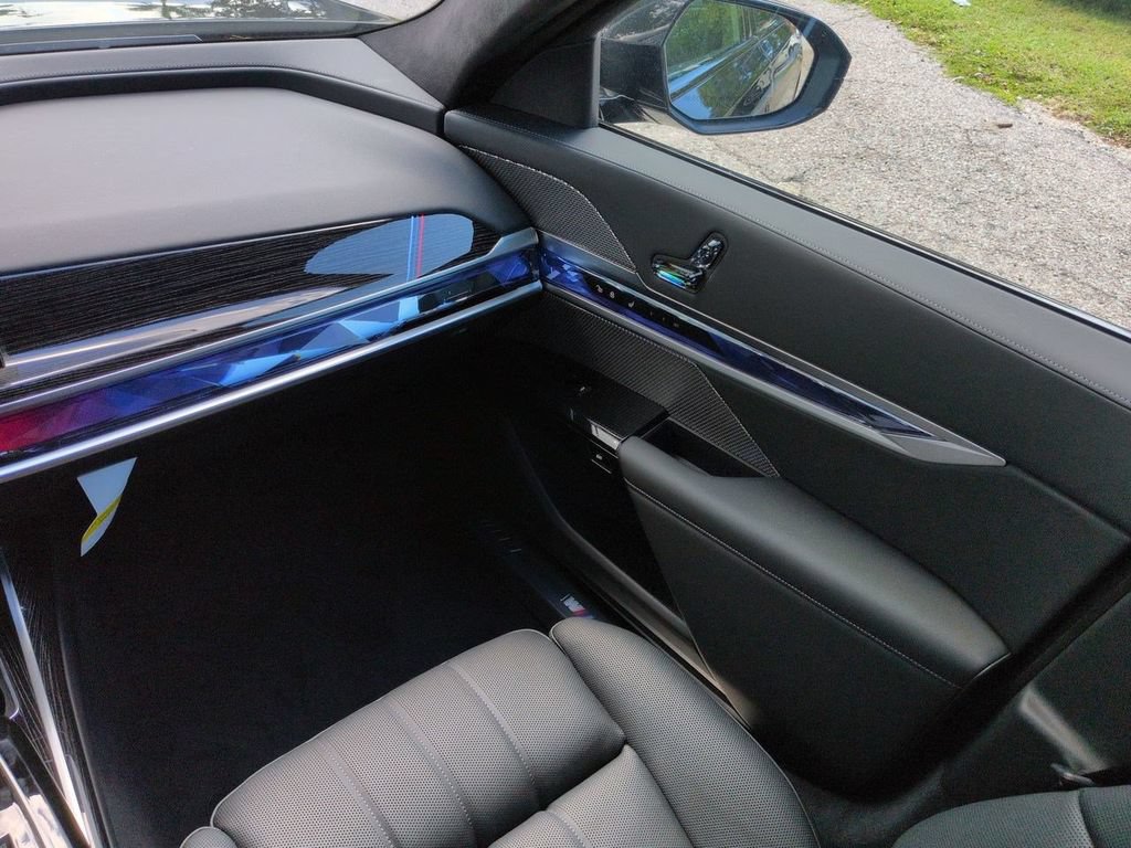 New 2026 BMW 740i xDrive AWD/4WD image 16