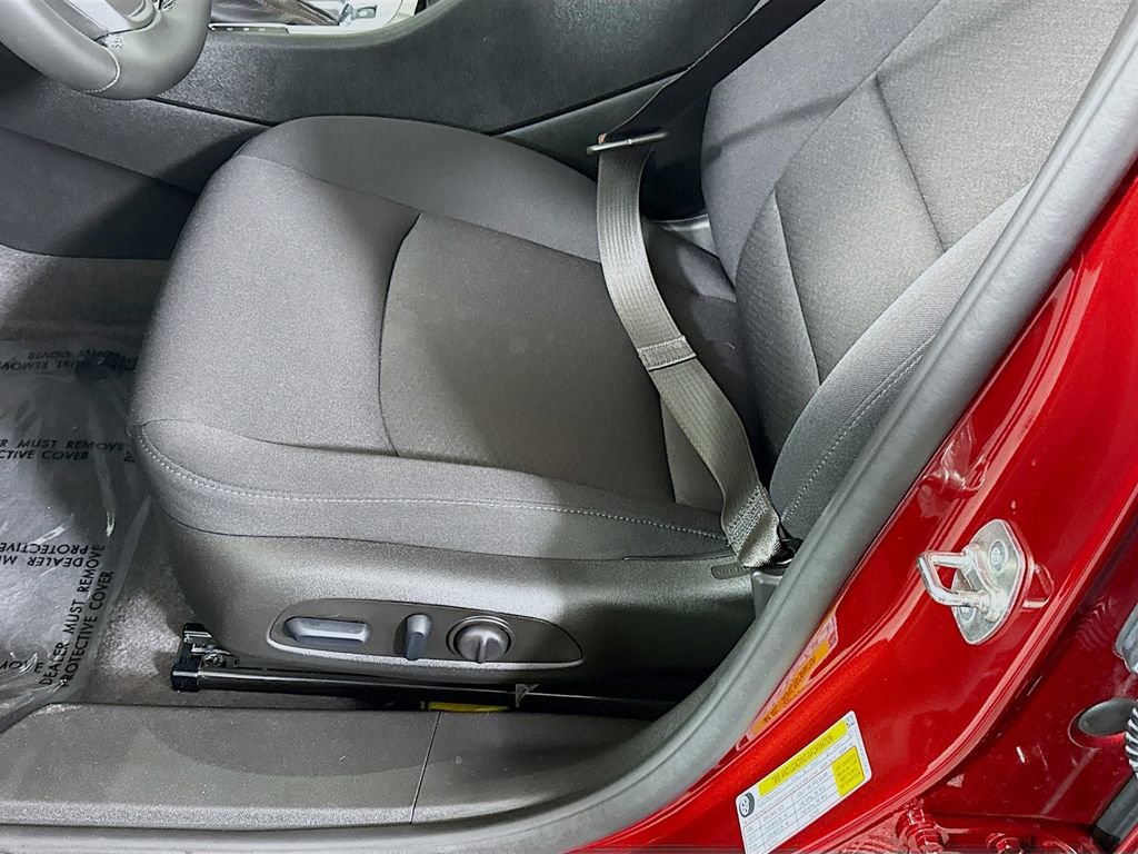 Used 2025 Chevrolet Malibu RS image 22