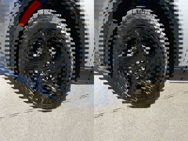 New 2026 Chevrolet Equinox EV RS image 33