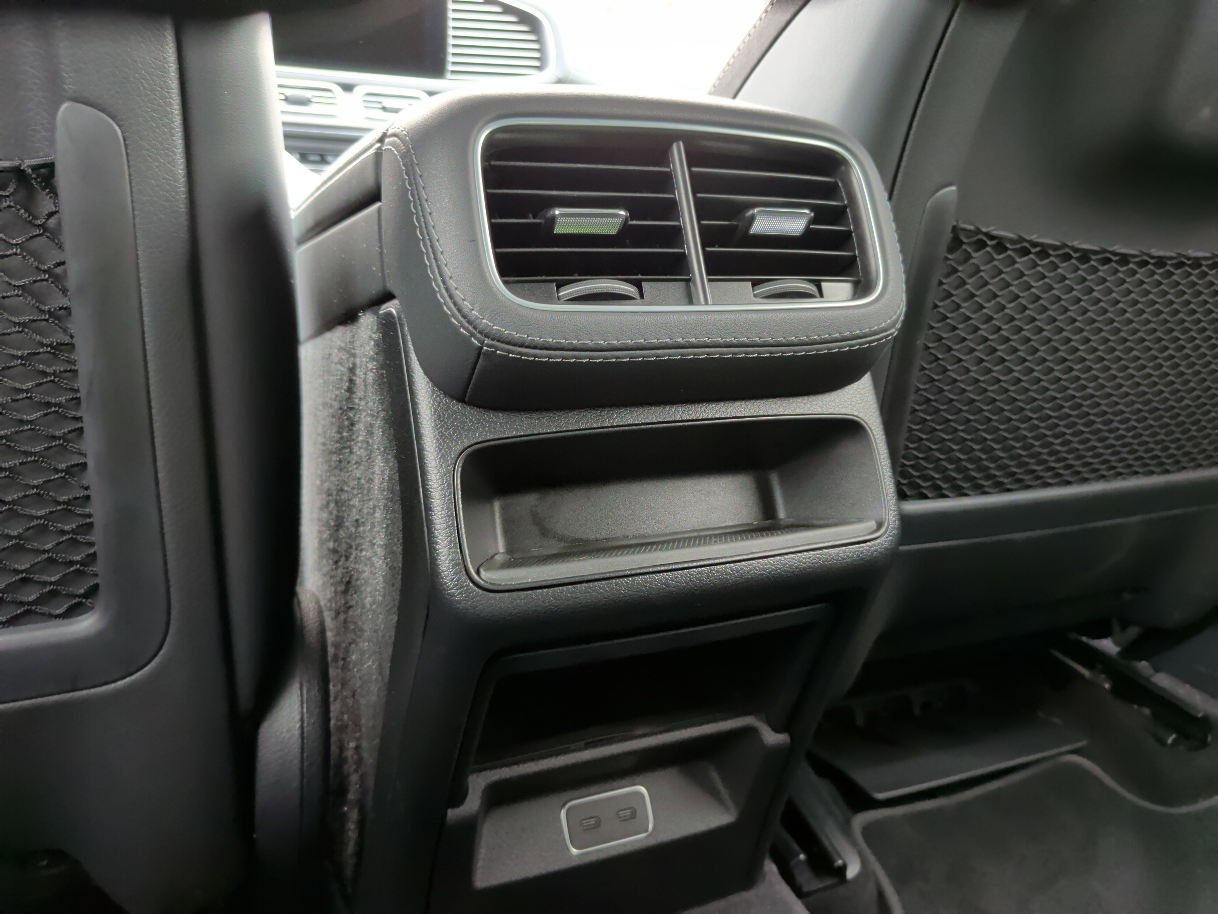 Used 2024 Mercedes-Benz GLE 53 AMG 4MATIC Coupe image 38