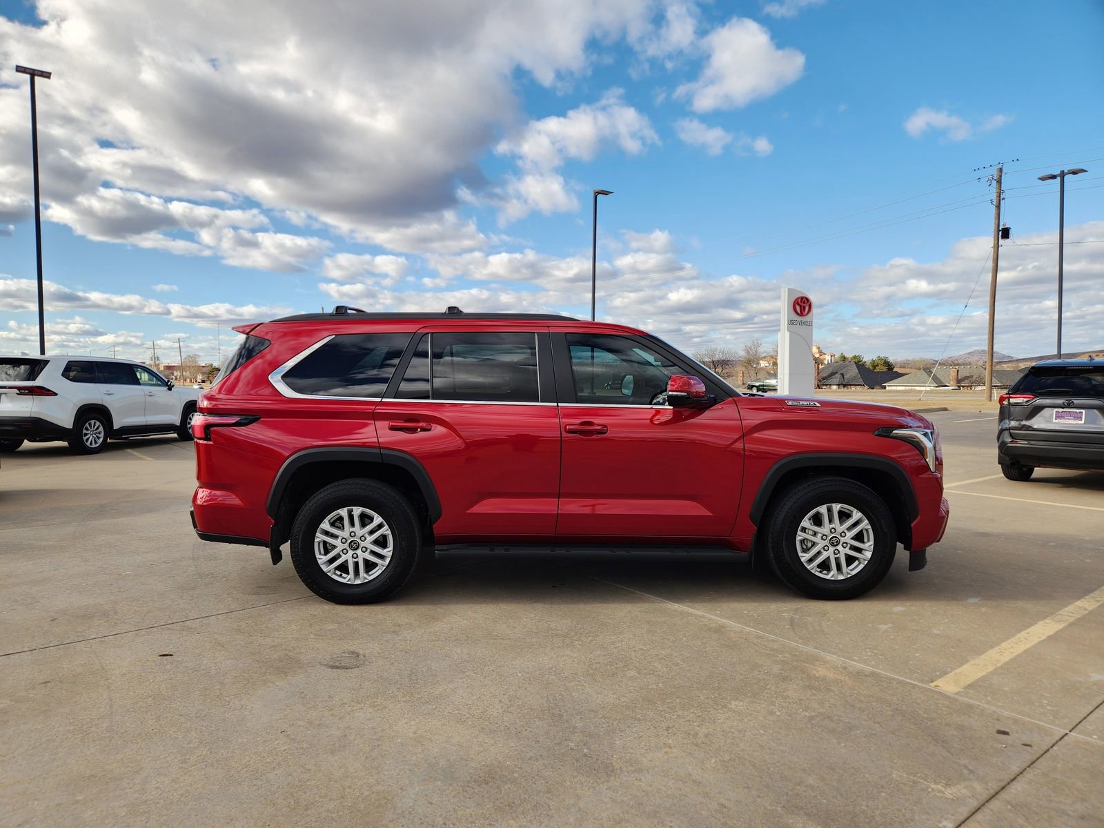 Used 2024 Toyota Sequoia SR5 w/ SR5 Premium Package image 7