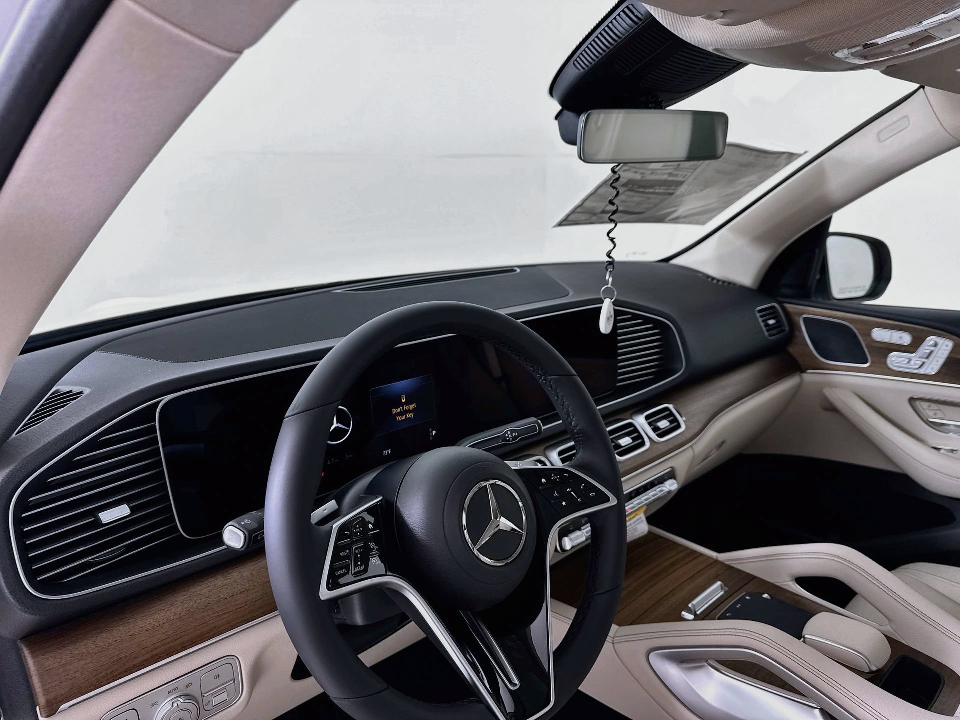 New 2026 Mercedes-Benz GLE 450e 4MATIC image 10