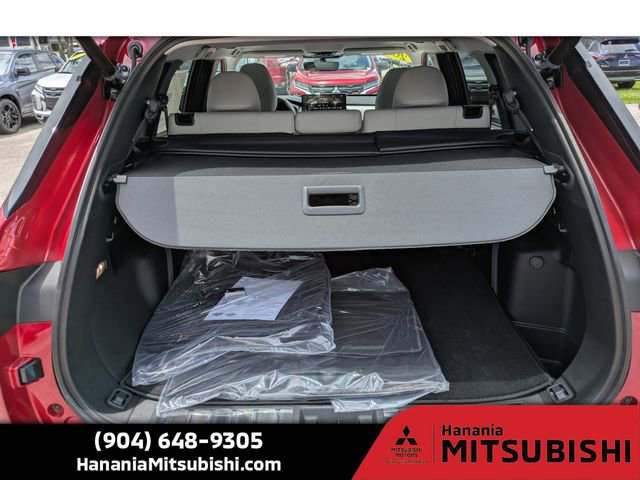 New 2025 Mitsubishi Outlander SE image 12