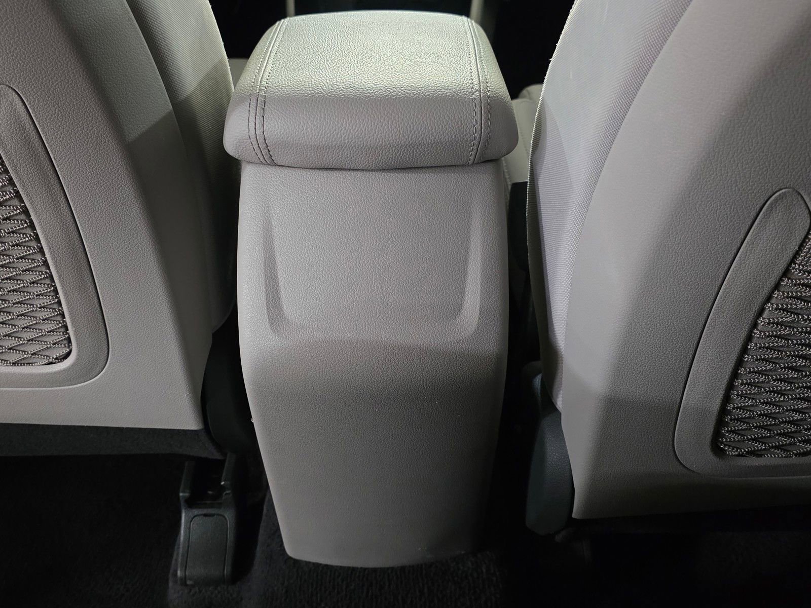 Used 2018 Hyundai Tucson SE image 16