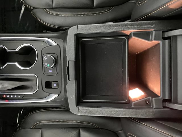 Certified 2020 Chevrolet Traverse LT AWD/4WD image 28
