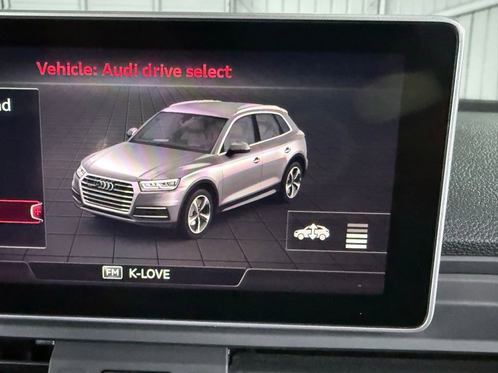 Used 2020 Audi SQ5 Prestige AWD/4WD image 38