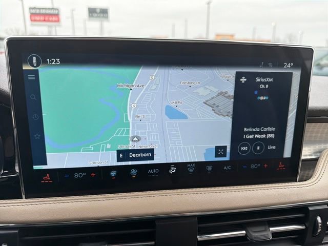 Certified 2024 Lincoln Corsair AWD w/ Equipment Group 101A image 23