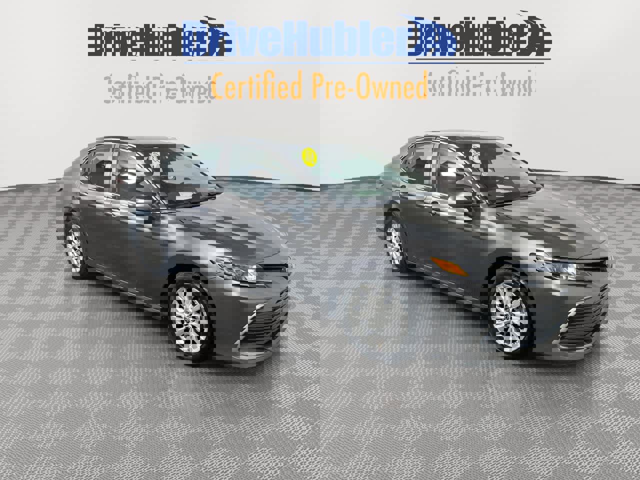 Used 2023 Toyota Camry LE image 2