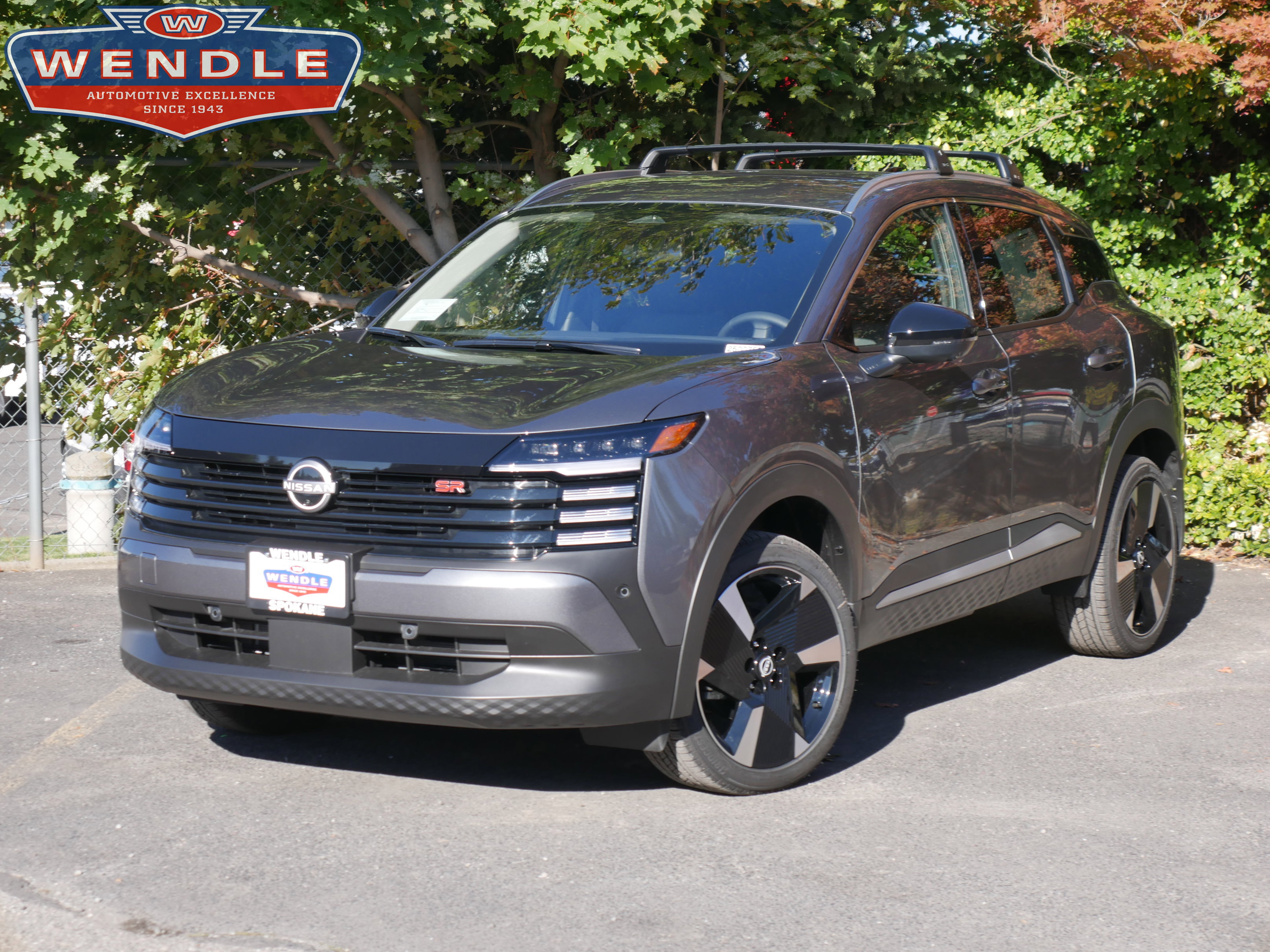 New 2026 Nissan Kicks SR w/ Cold Weather Package image 1