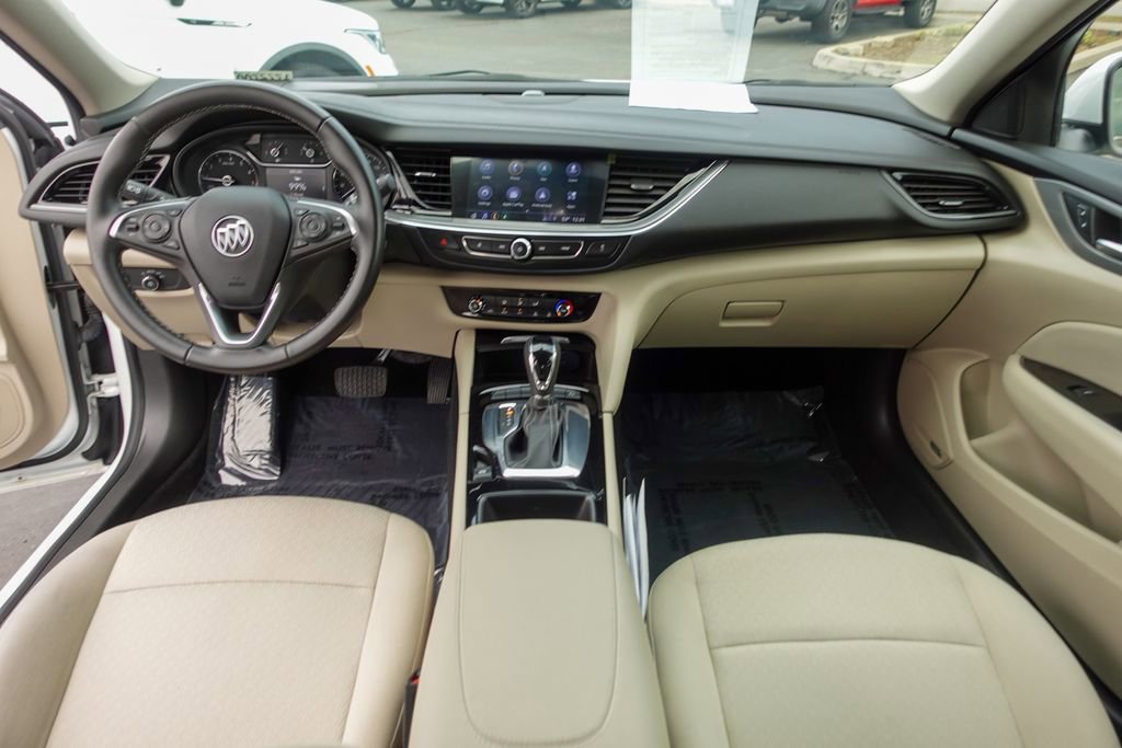 Used 2019 Buick Regal Preferred w/ Sights and Sounds Package image 26