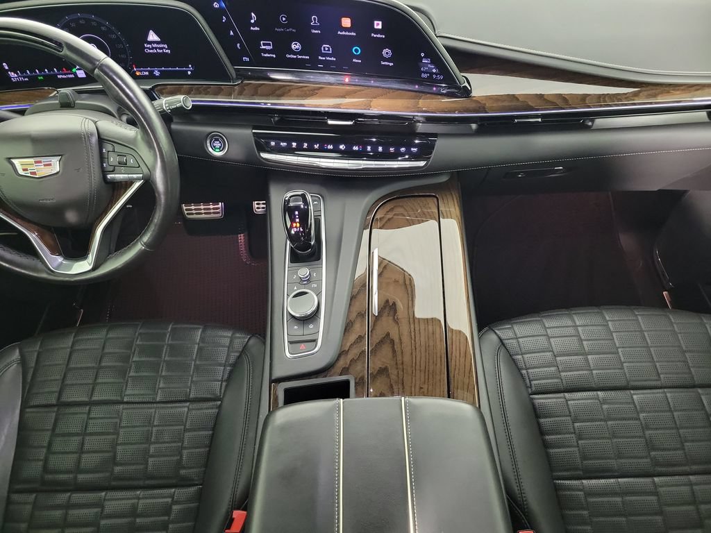 Certified 2022 Cadillac Escalade ESV Premium Luxury Platinum AWD/4WD image 16