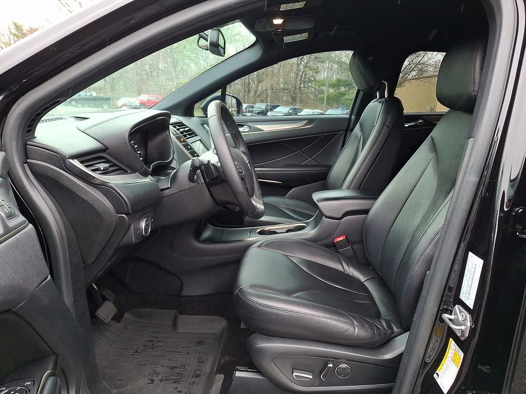 Used 2019 Lincoln MKC Premiere image 15