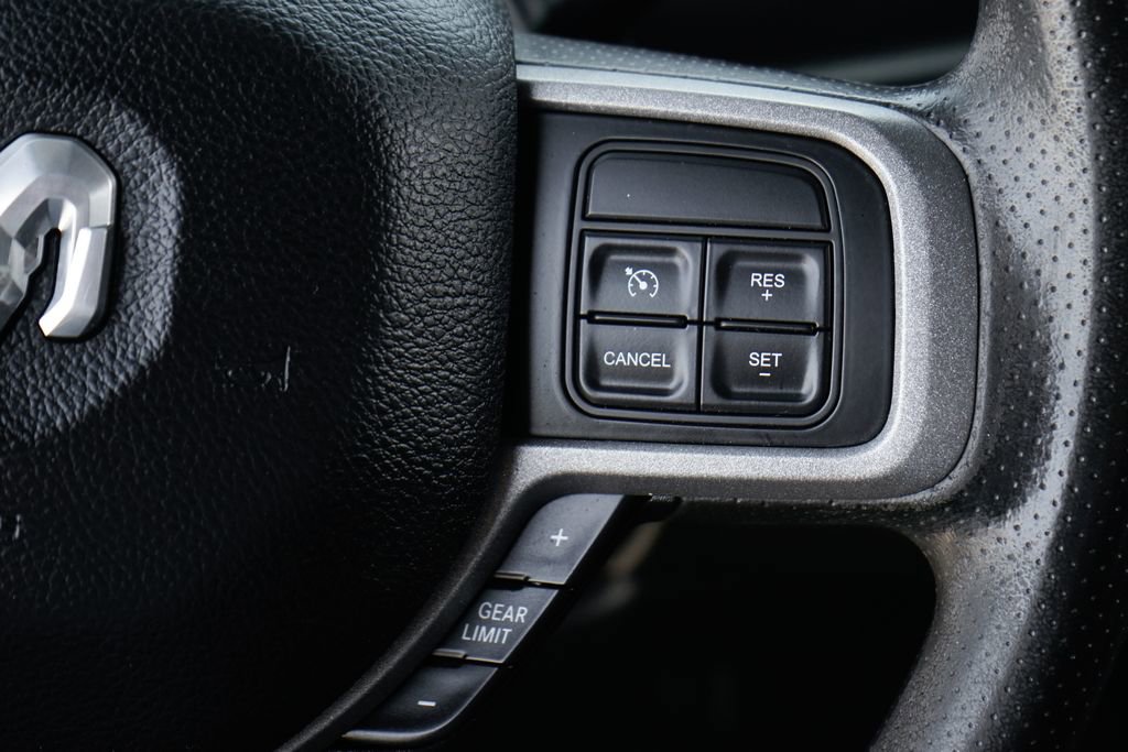 Used 2022 RAM 5500 Tradesman w/ Chrome Appearance Group AWD/4WD image 30