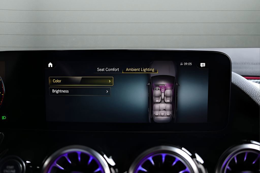 Used 2018 Mercedes-Benz GLA 45 AMG 4MATIC image 42