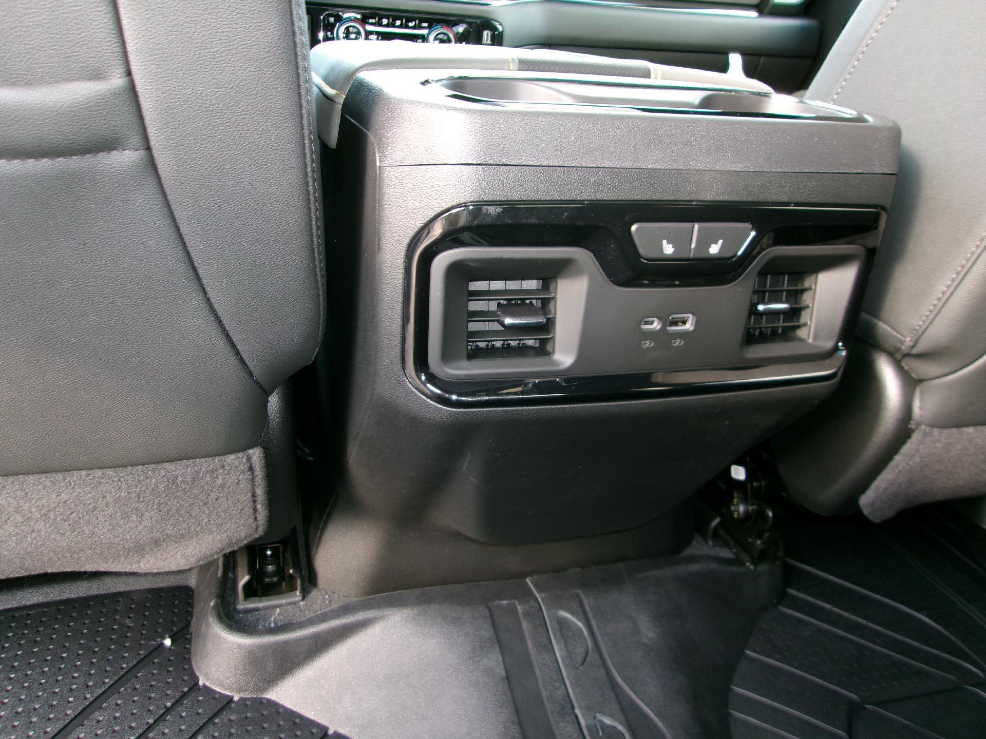 New 2026 Chevrolet Silverado 2500 ZR2 AWD/4WD image 23