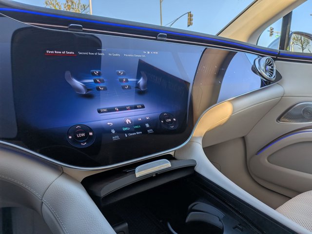 Certified 2023 Mercedes-Benz EQS 580 EQS 580 image 14