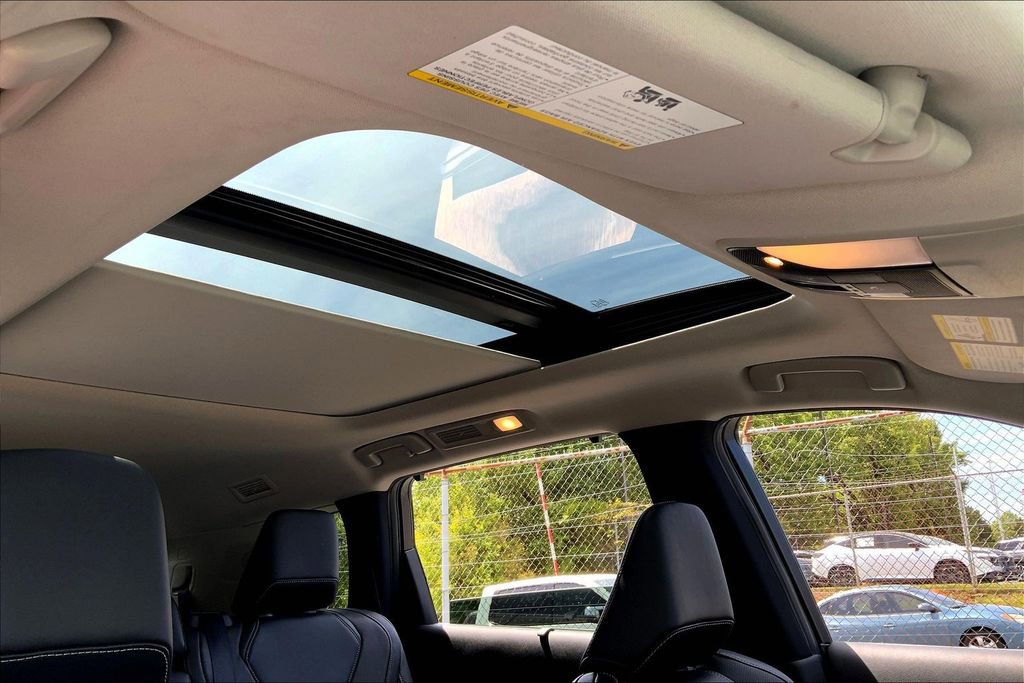 Used 2023 INFINITI QX60 Luxe w/ Cargo Package image 20