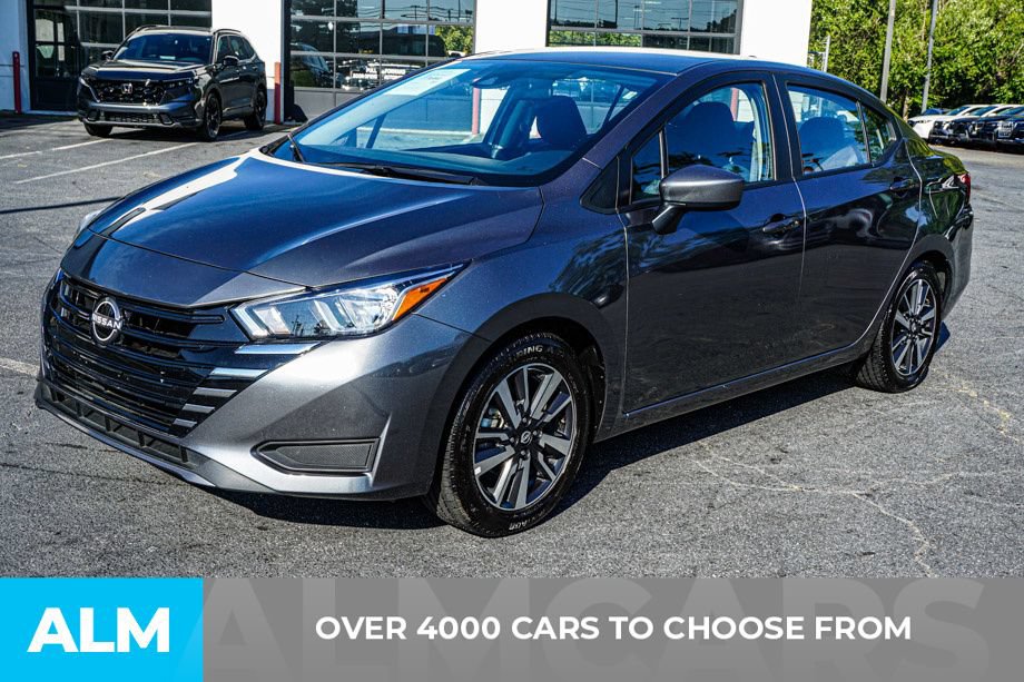 Used 2024 Nissan Versa SV FWD image 2