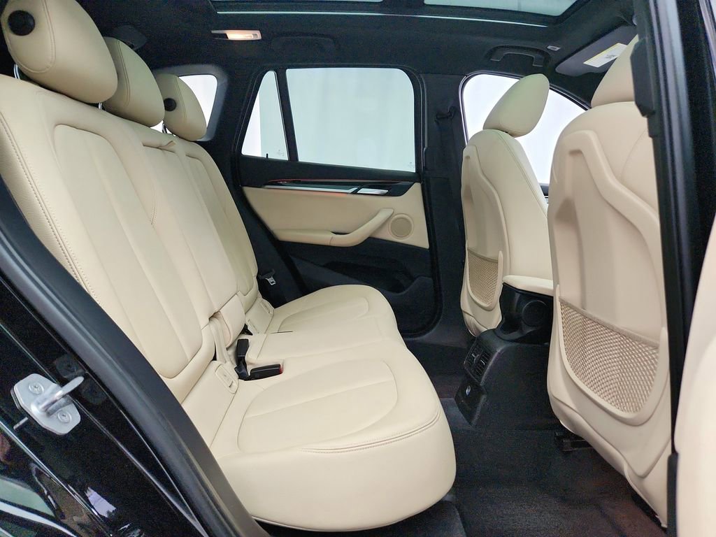 Used 2017 BMW X1 xDrive28i w/ Premium Package image 33
