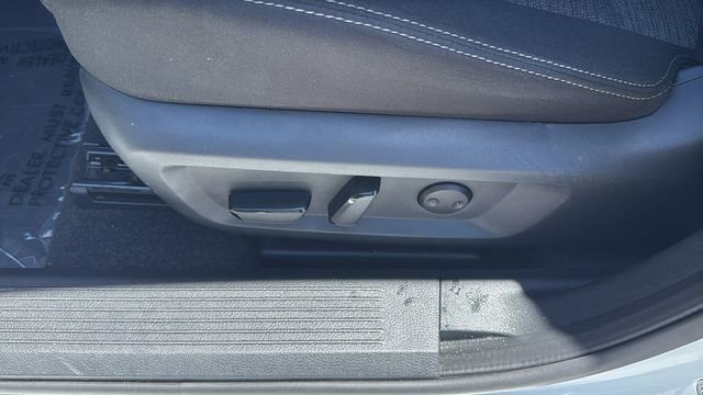 Used 2023 Nissan Rogue SV FWD image 19