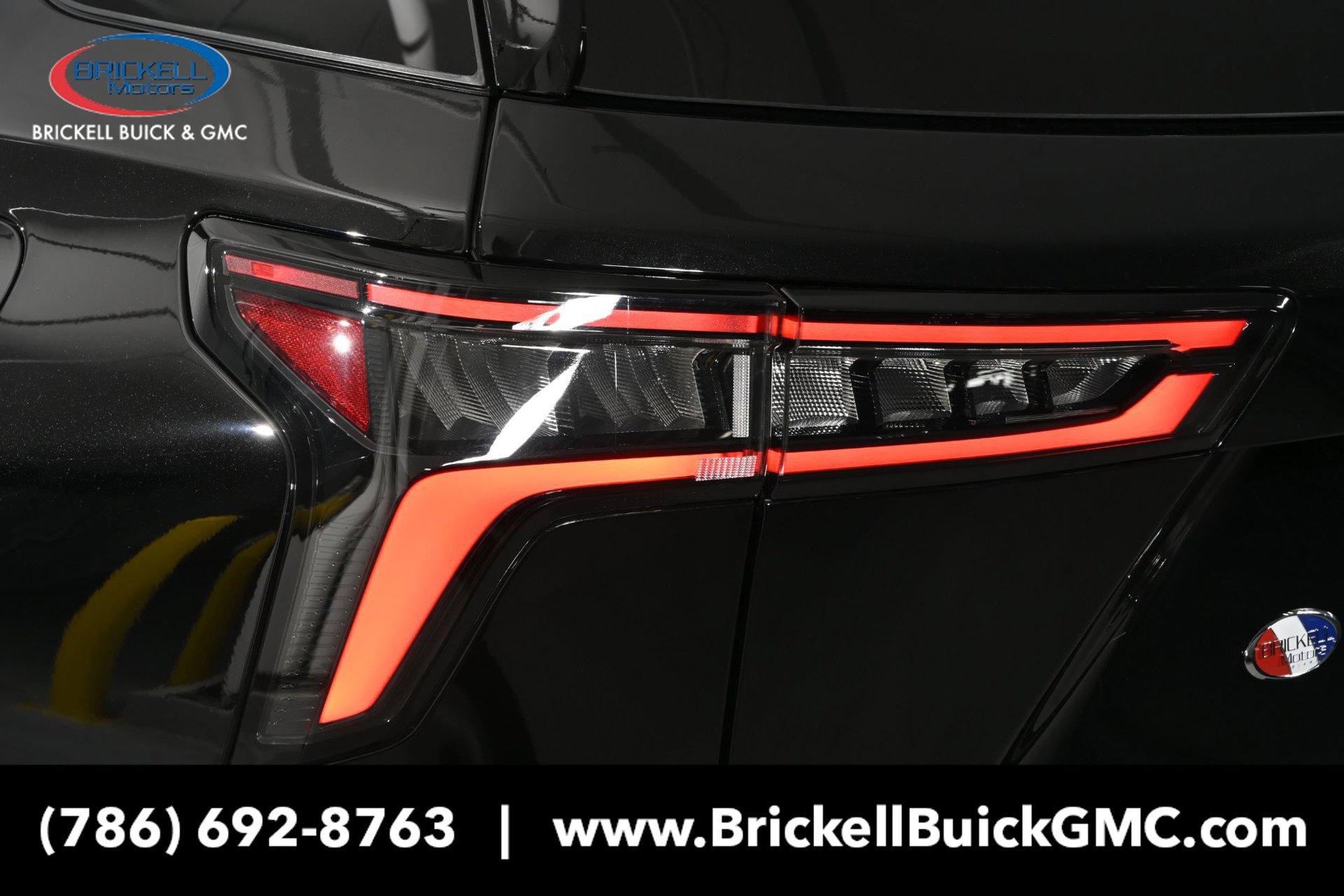 Used 2026 Chevrolet Equinox LT w/ Safety and Technology Package FWD image 10