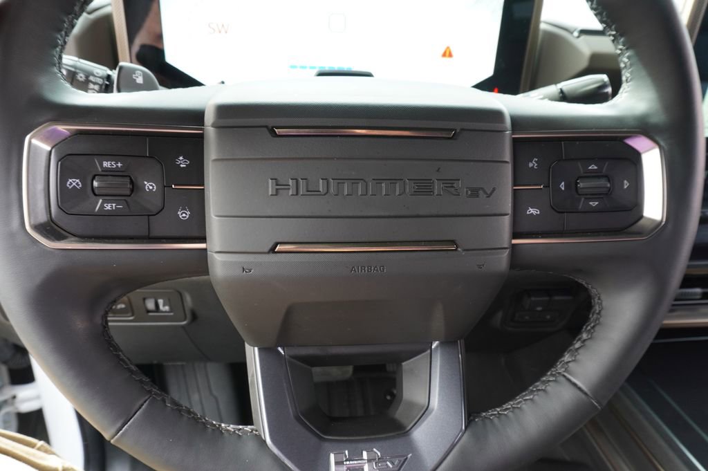 Certified 2025 GMC Hummer EV 2X image 17